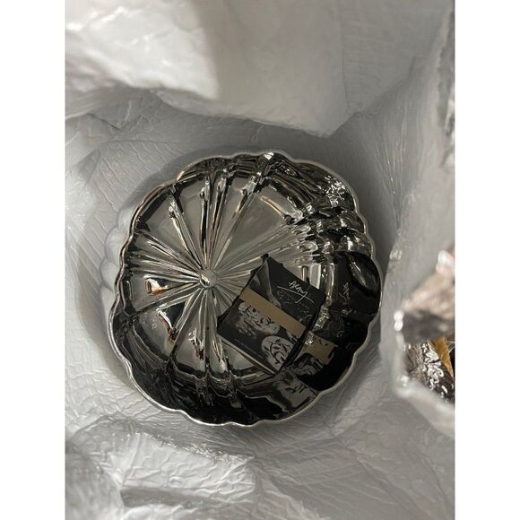 Michael Aram Gourd & Vine Serving Bowl - Thumbnail 5